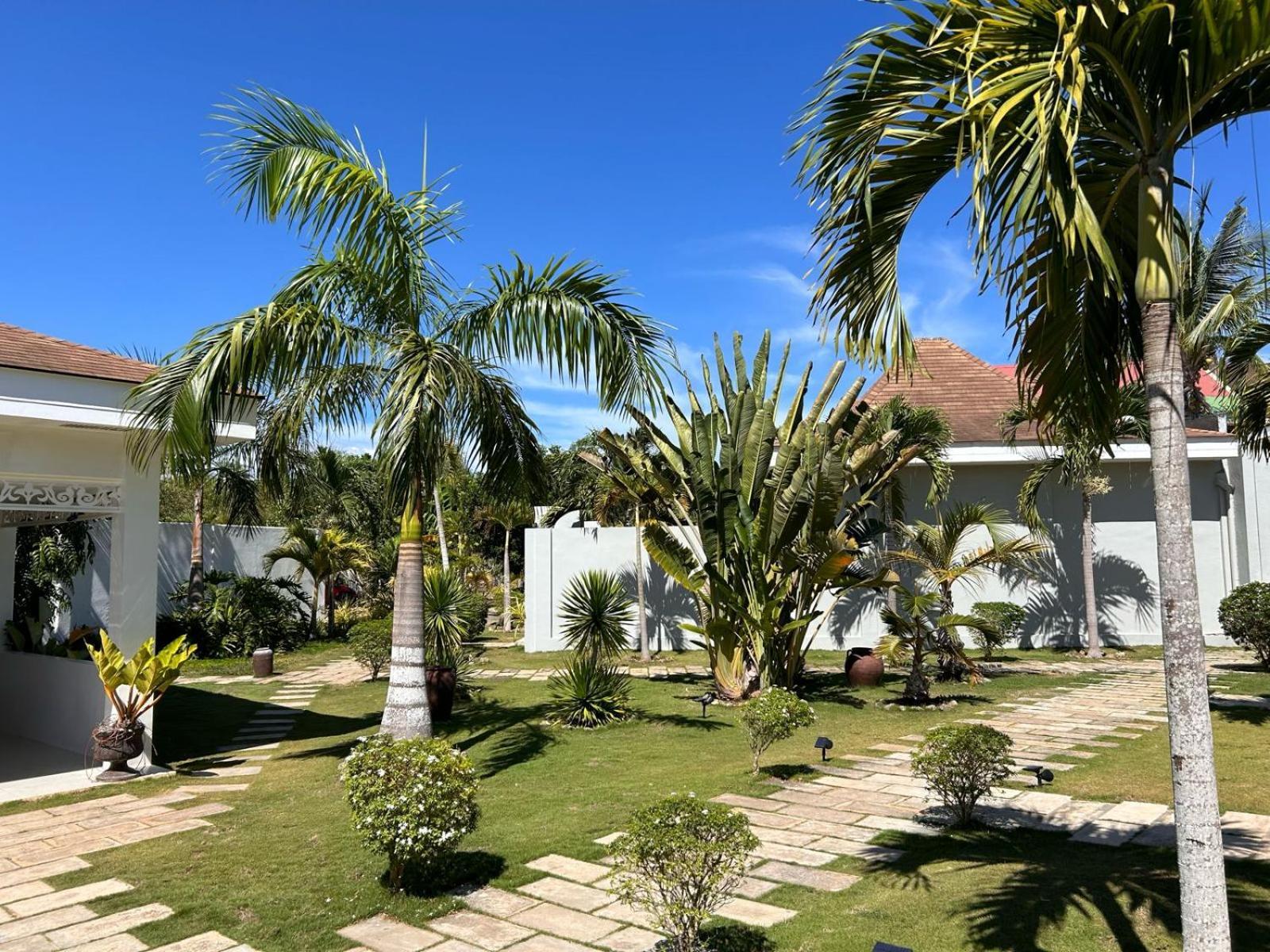 Pineale Villas, Resort And Spa Panglao Exterior foto